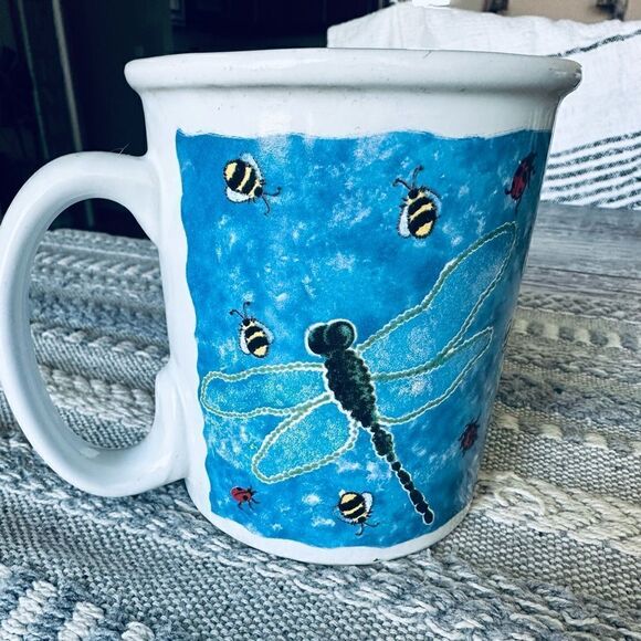 Vintage Y2K cottagecore oversized bumble bee ladybug floral coffee mug planter - Picture 4 of 8